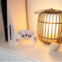 Miniatura 15 de FUNDA SILICONA + GRIPS TANOOKI COMBO PACK MANEKI | PS5