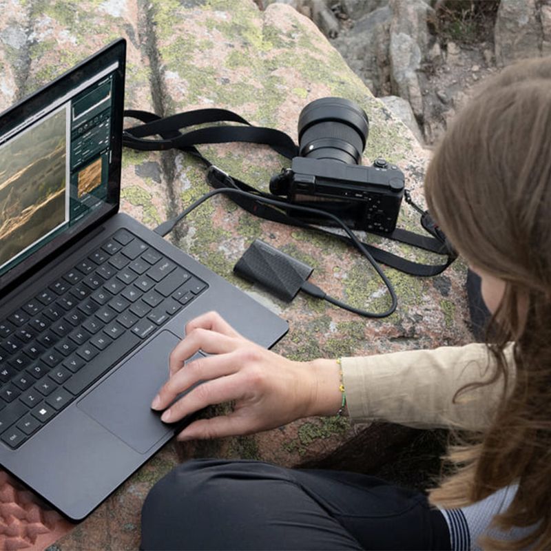 DISCO M.2 EXTERNO T9 shield PCIe NVMe USB 3.2 SAMSUNG MU-PG1T0B/EU 1TB BLACK - Imagen 5 de 17