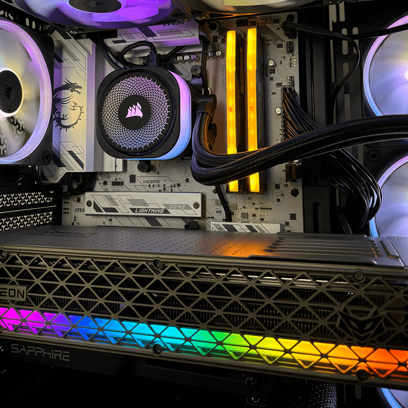 RANDOM iCue Certified AMD Ryzen 7 7800X3D, RX 9070XT, 32GB, 2TB NVMe, B850 WiFi, W11 - Imagen 3 de 3