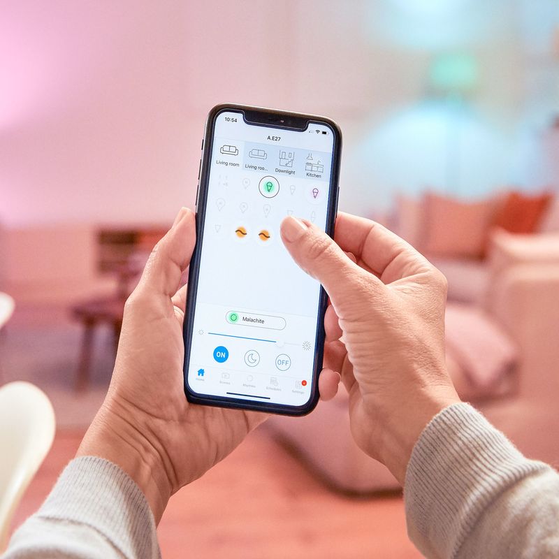 BOMBILLA WIZ COLOR VELA | 40W | E14 | RGB | BT & WI-FI - Imagen 4 de 11